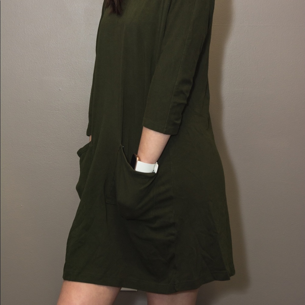 3/4 sleeve T-shirt dress